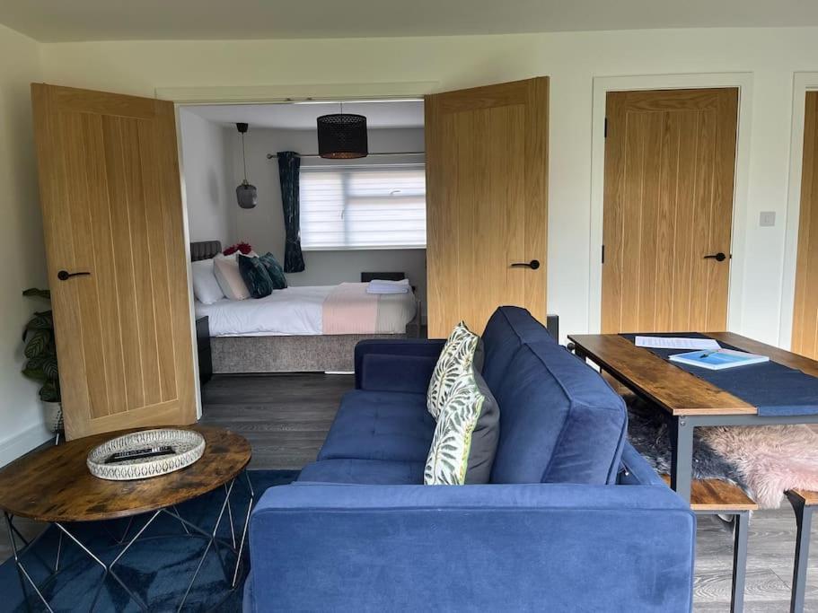 The Hideaway With Own Private Sunny Garden Appartement Bournemouth Buitenkant foto