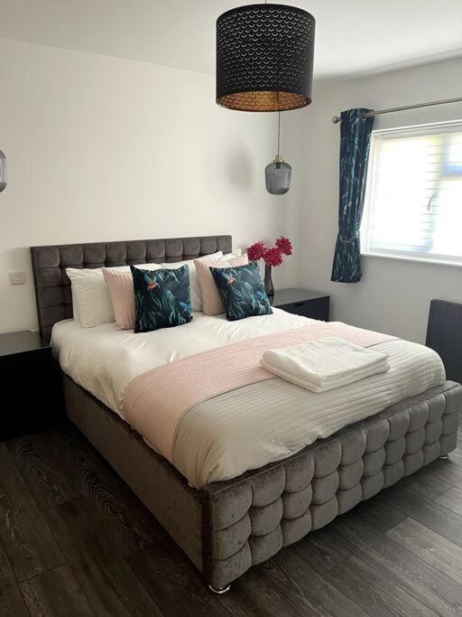 The Hideaway With Own Private Sunny Garden Appartement Bournemouth Buitenkant foto
